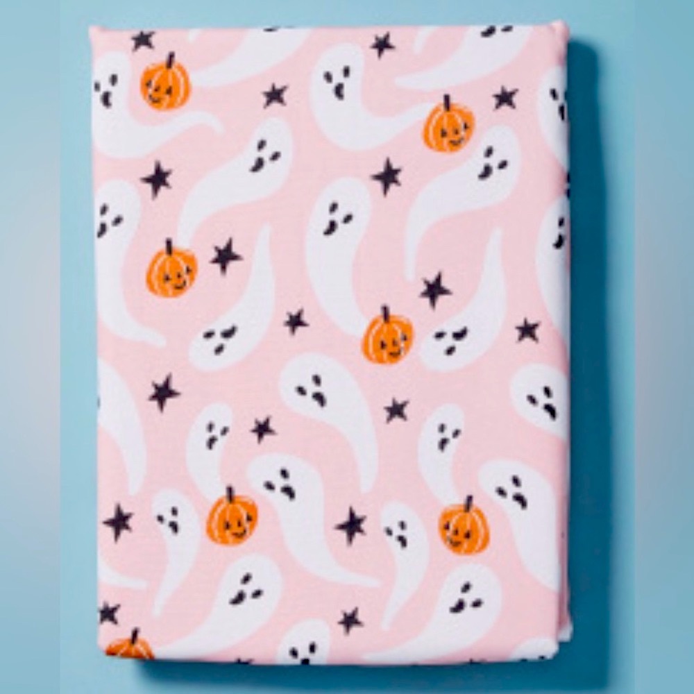 👻NEW CYNTHIA ROWLEY GHOST TABLECLOTH👻 - Picture 3 of 3